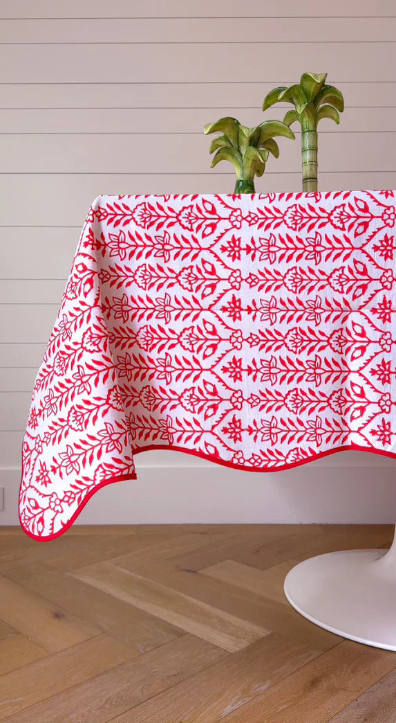 Tablecloth 80" x 120" Flower Row Berry