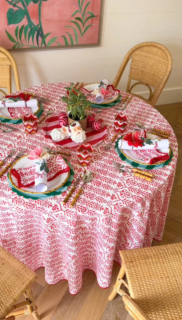 Round Tablecloth 100" Flower Row Berry