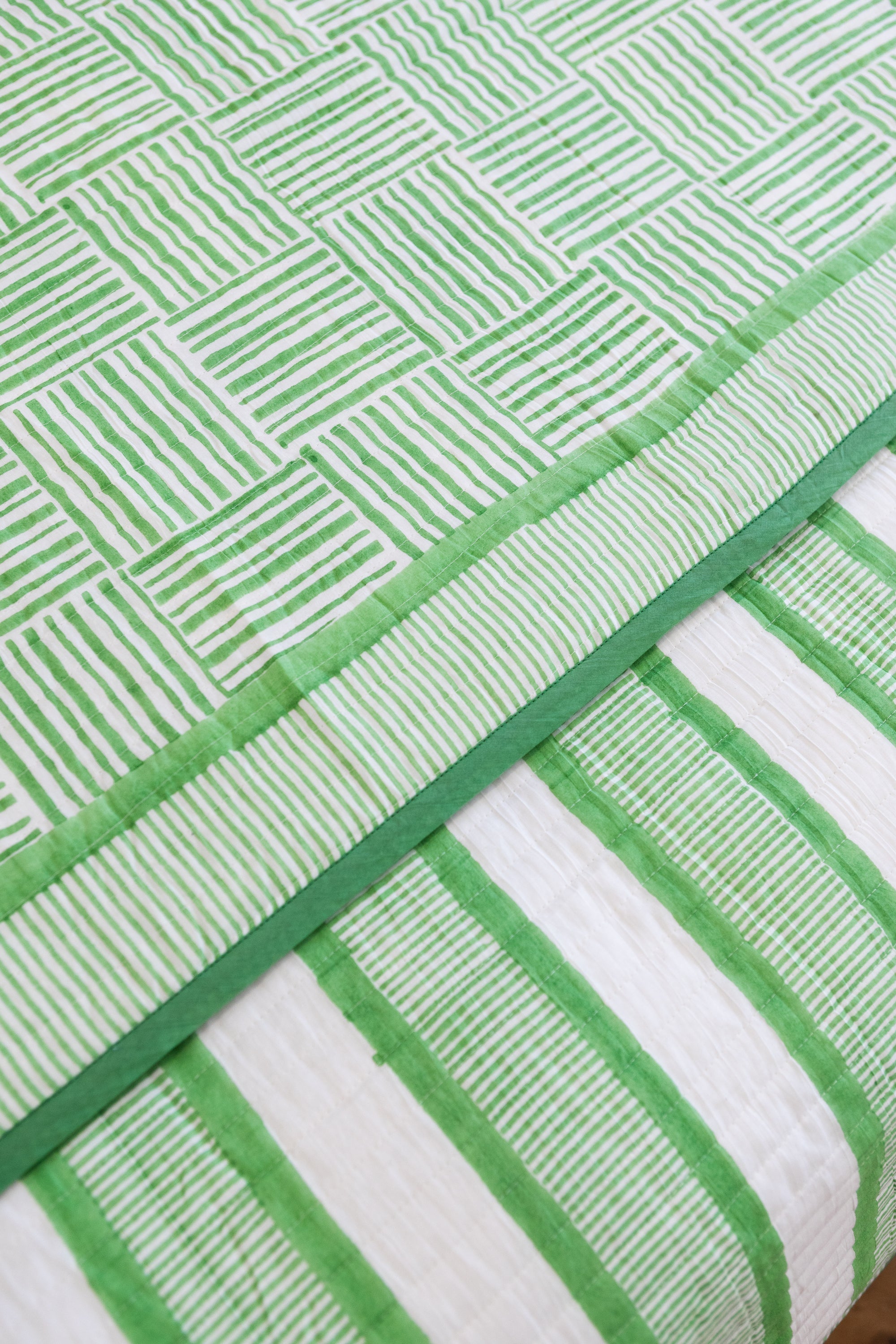 Tate Basket Weave Quilt in Parakeet