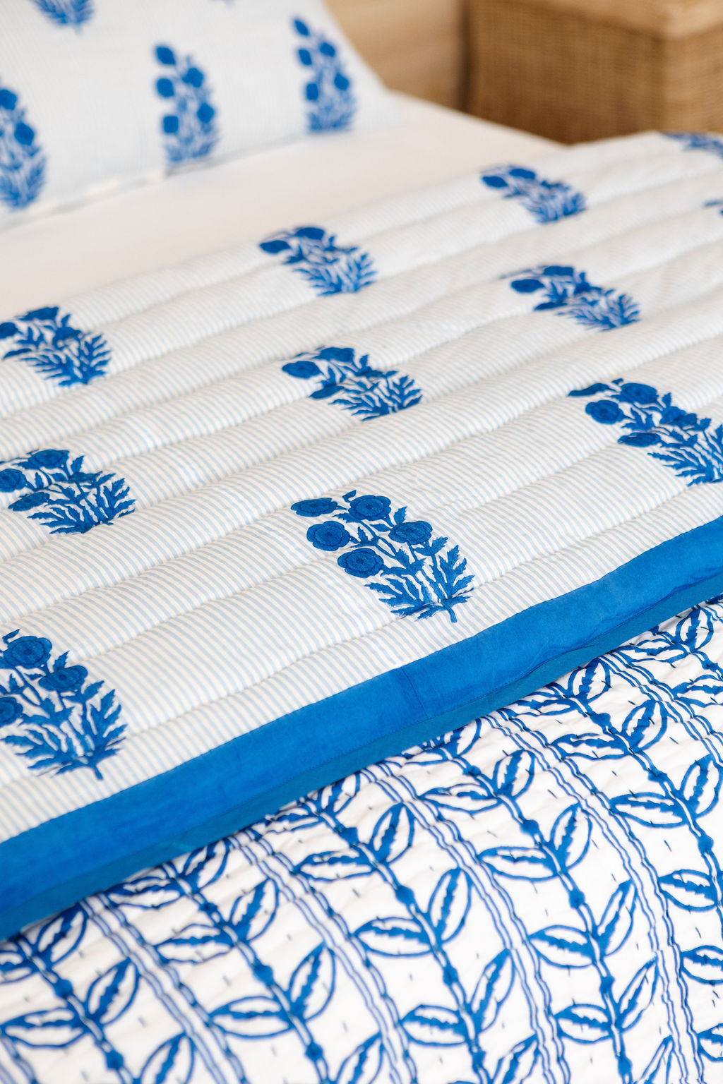 Razai (reversible) Quilt Poppy Stripe Weave in Aegean